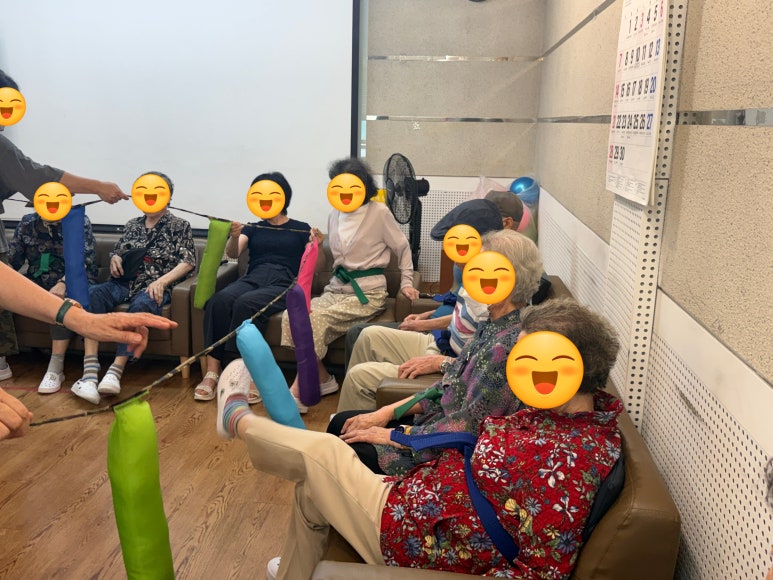 죽전 주간보호센터와 함께하는 태권도